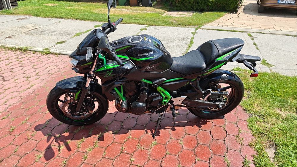 Kawasaki z650 na A2 praktycznie nowy! Kawasaki z 650