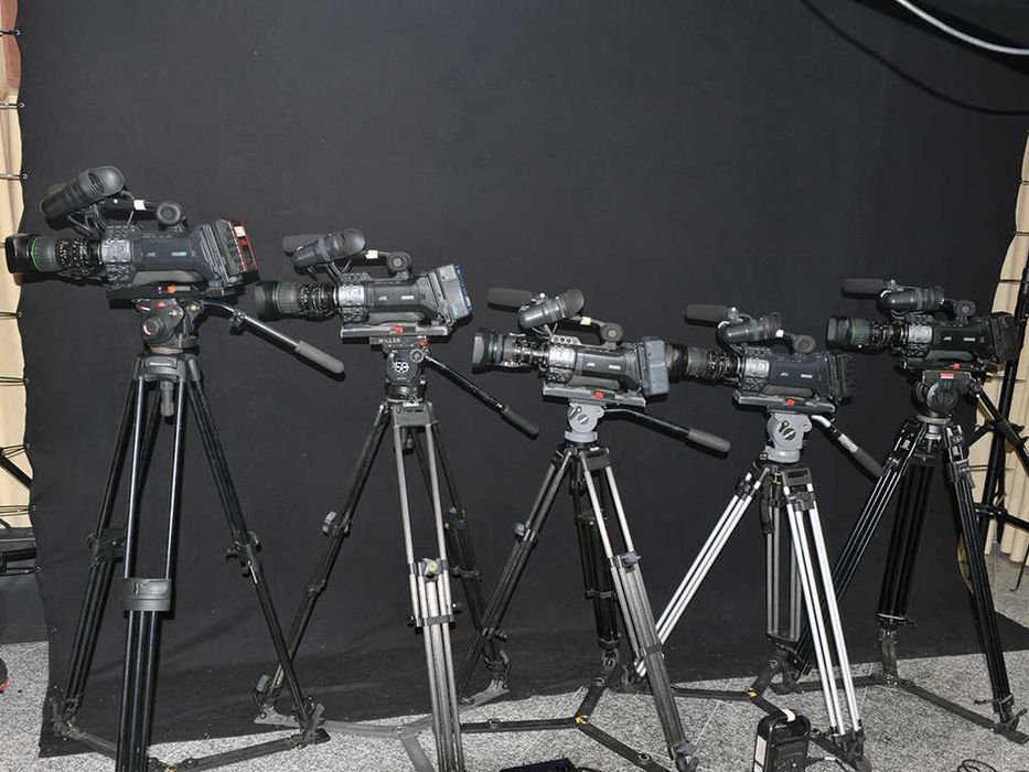 Câmera de vídeo Profissional JVC GY HM750