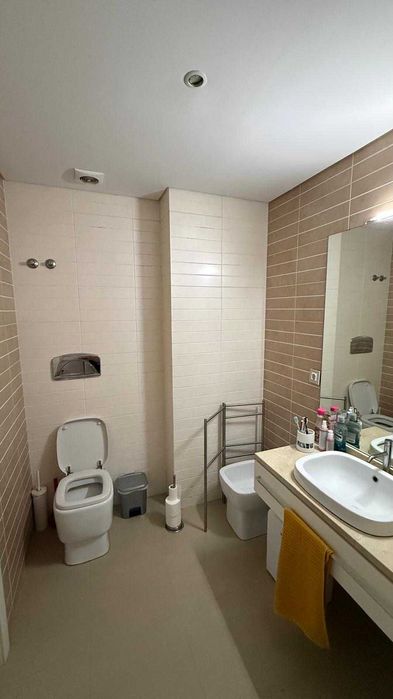 Apartamento t2 quinta da trindade c/terraço