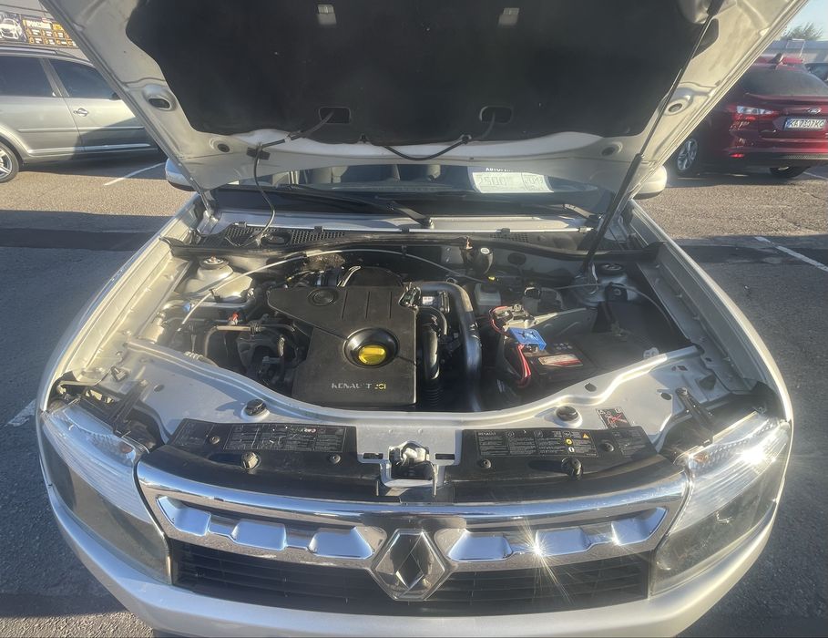 Renault    Duster