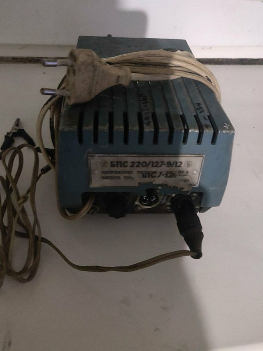 Блок питания БПС 220/127-9/12  50Гц12