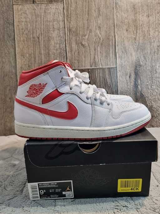 Buty Air Jordan 1 Mid SE, 43