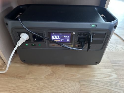 Зарядна станція DJI Power 1000 (DYM1000H) б/у в идеальном состоянии