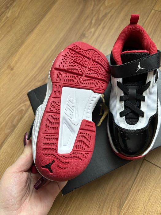 Jordan Stay Loyal кросівки оригінал