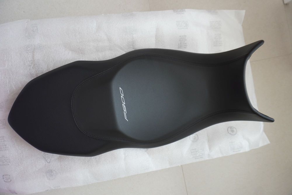 Сидіння / Крісло для мотоцикла BMW F900R / F900XR / K83