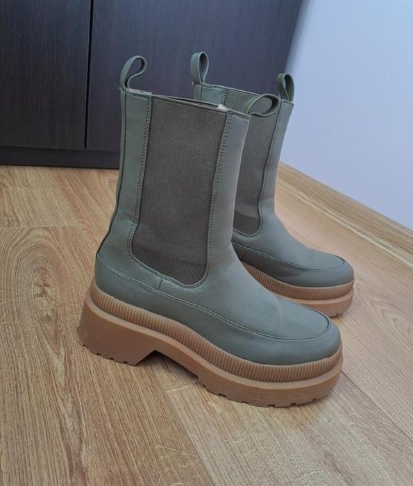 Женские демисезонные ботинки полуботинки на тракторной подошве