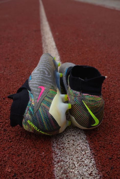 Бутси Nike Phantom