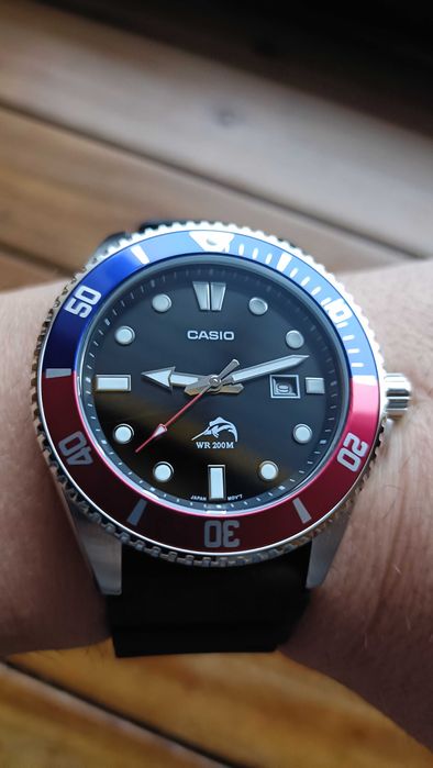 Casio Duro MDV-106B-1A2V Pepsi 200M