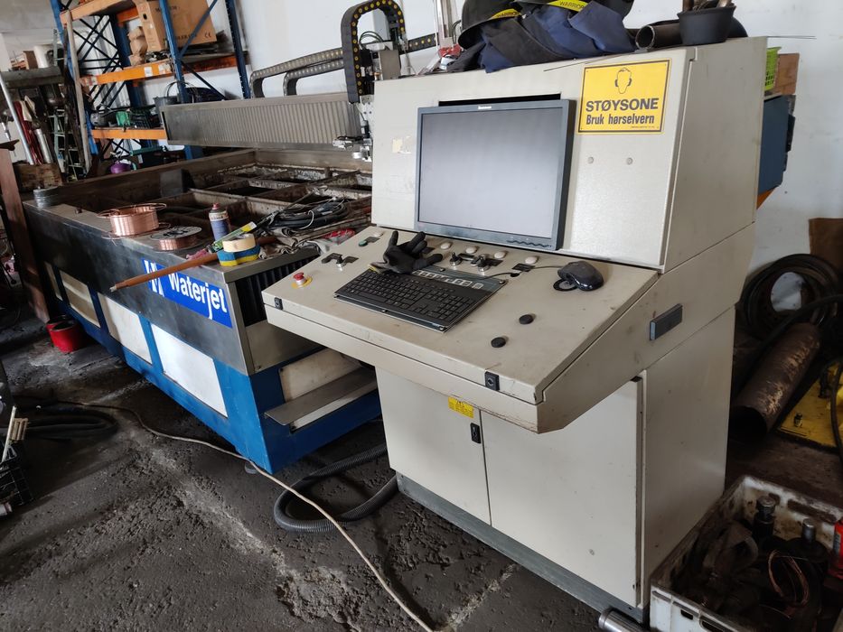 Waterjet stół wodny sterowanie cyfrowe Myplasm