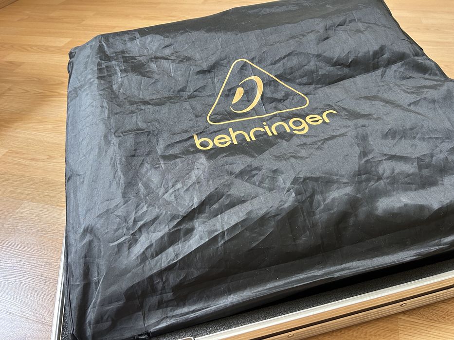 Behringer X32 Compact – Pack Completo (Case, Decksaver e Iluminação)