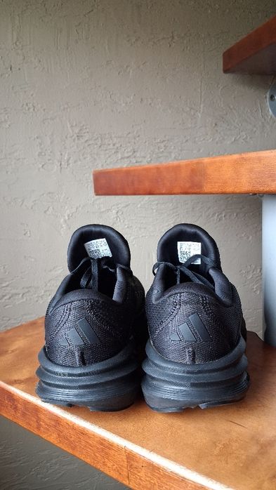 Czarne sneakersy Adidas Galaxy rozmiar 40,5