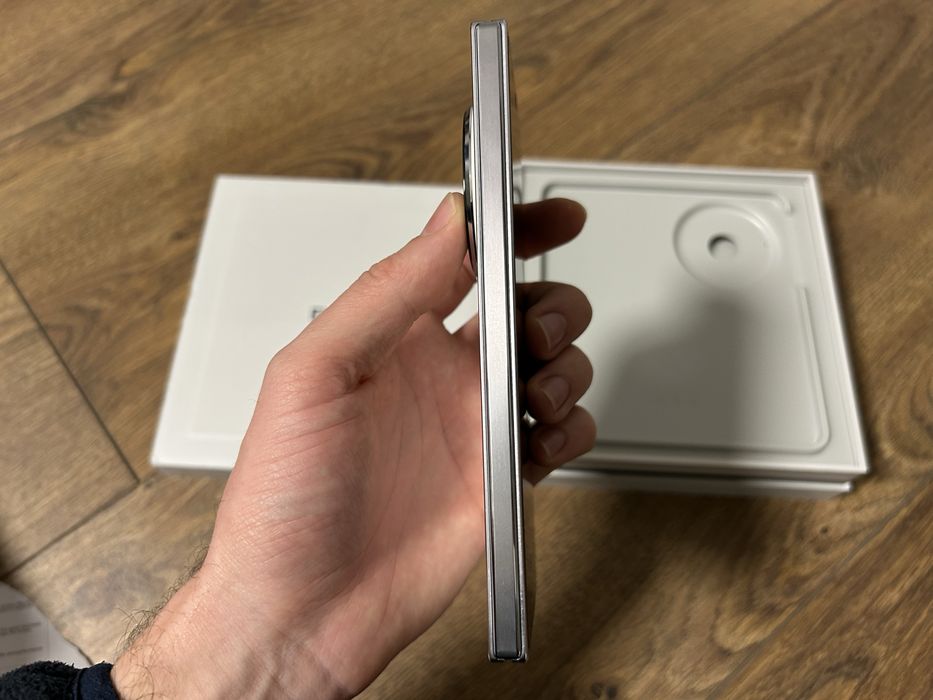 Oppo Find N5 32/512Gb 100% battery USA