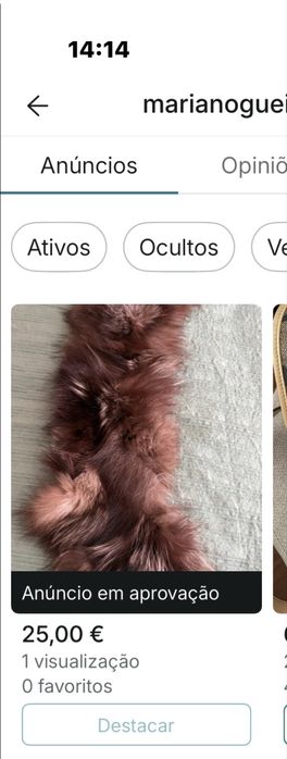 Gola de pelo cor preto