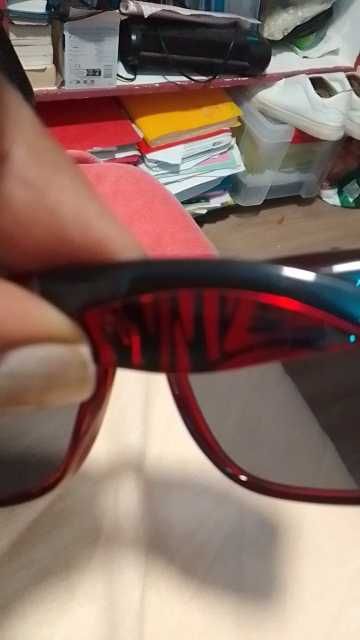 Oculos de Sol Quisviker UV400 Haste Vermelha