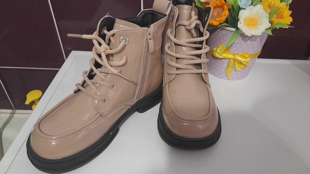 Ботинки демісезонні для дівчинки