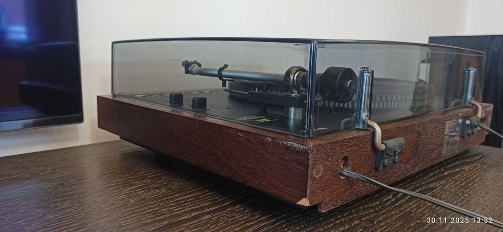 Gramofon Unitra Daniel G-1100 fs 1979