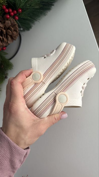 Крокси next 6 . 23 розмір