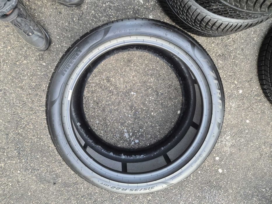 2x OPONY LETNIE 315/35/22 Pirelli P-Zero P24 111Y DEMO