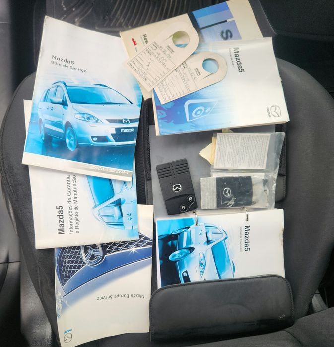Mazda 5 2.0 MZR-CD Exclusive 7 lugares iuc antigo