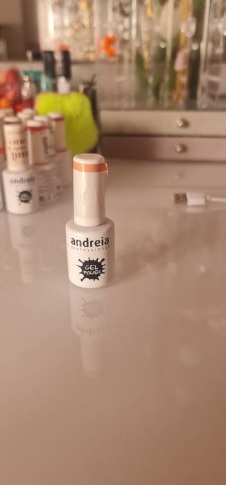 Verbiz de gel andreia