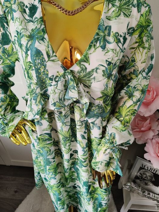 Nowa sukienka szyfonowa z motywem liści Bonprix R.40/42