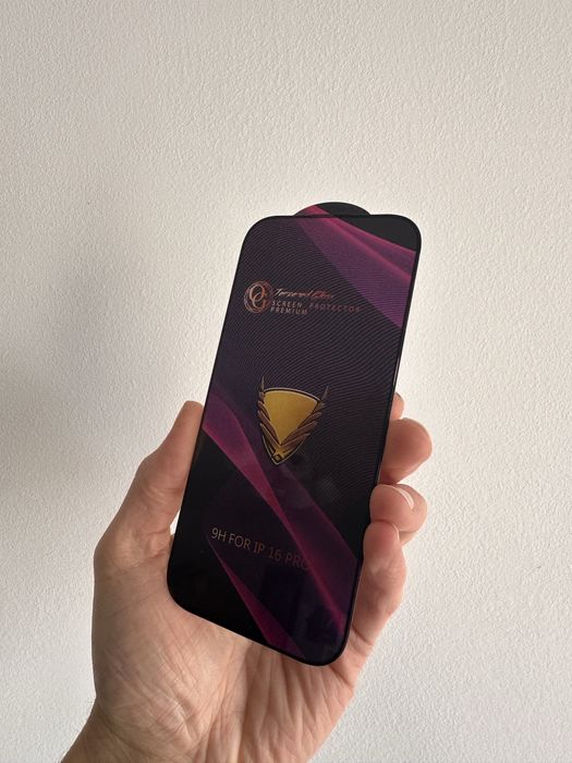 2x SZKŁO hartowane firmy OG do IPHONE 16 PRO / 17