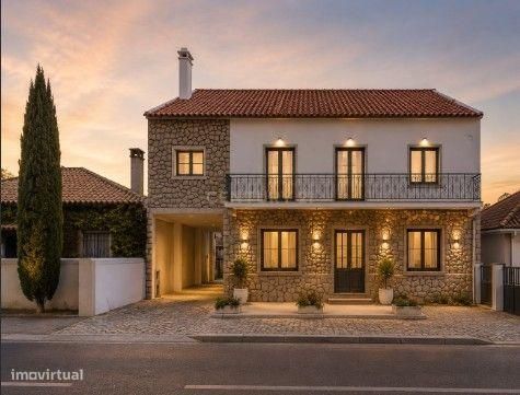 T5 Remodelado a Estrear com Terraço - Vista Serra - Andar de Moradia -