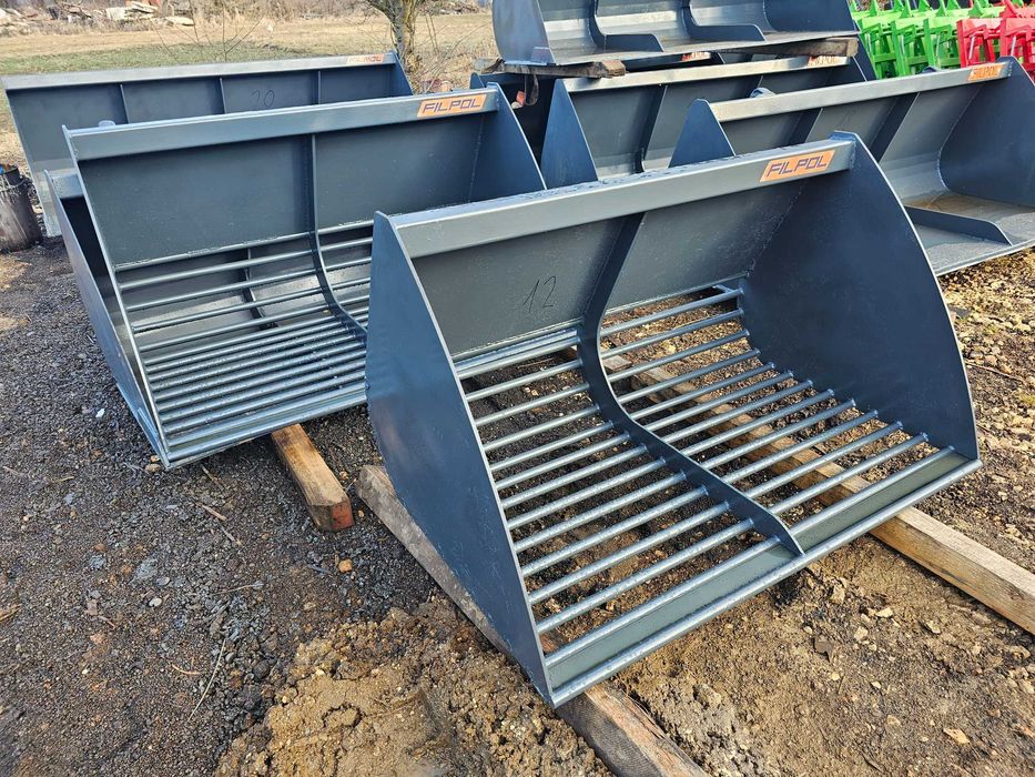 Łyżka ażurowa przesiewowa do tura do ziemniaków kamieni buraków łycha