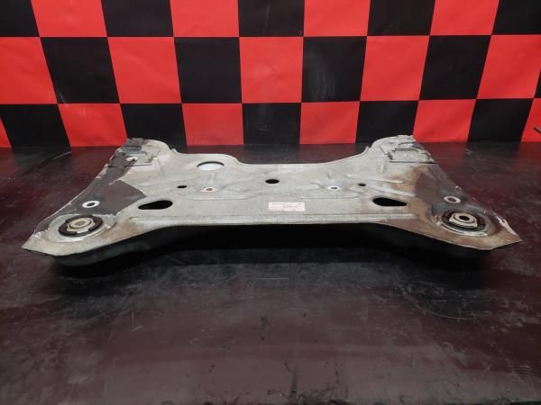 Charriot frente RENAULT Trafic III (FG_)