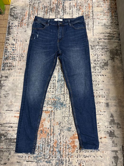 Джинси скіни reserved 42