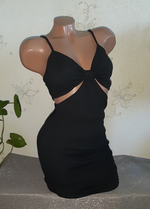 Чёрное платье,секси