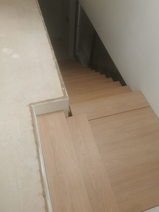 Schody drewniane,renowacja starych