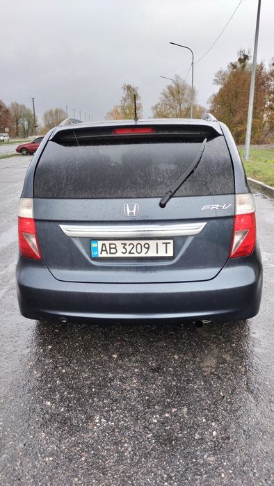 Honda FR-V газ-бензин