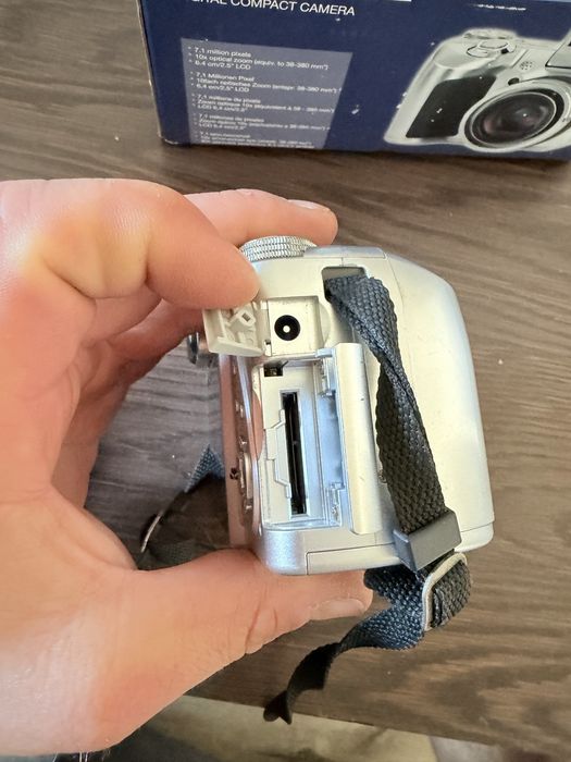Aparat Olympus SP-510UZ