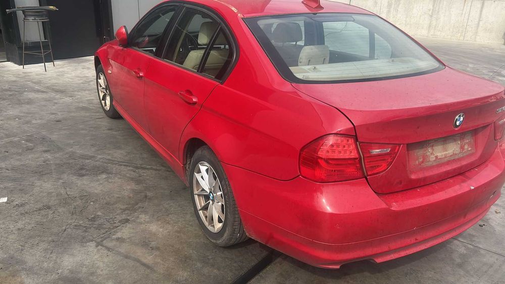 BMW 320 E90 (para peças)