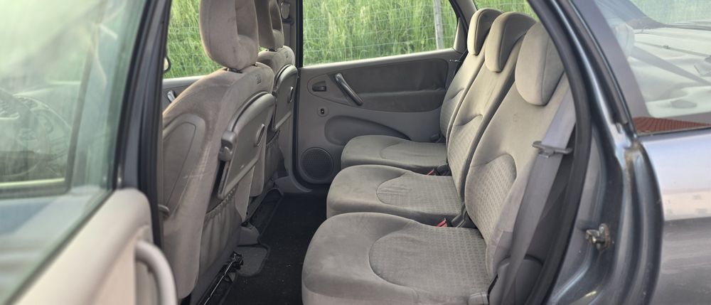 Citroen Picasso ph2 - Gasóleo - Económica