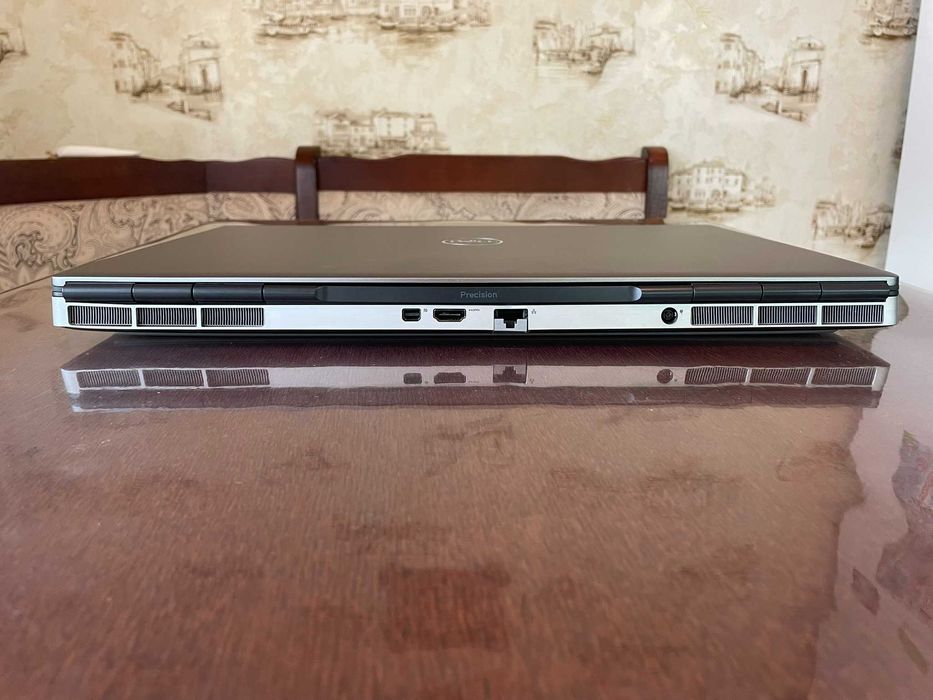 Ноутбук 17 FHD Dell Precision 7760 (i7-11850H/16/SSD256Gb/RTX A3000)