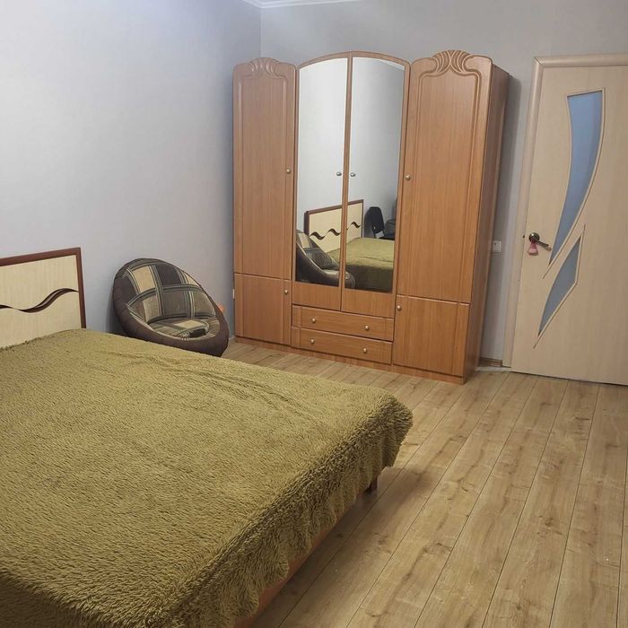 Сдам 2-х комнатную квартиру на Паустовского(28 Бригады)/ Семёна Палия