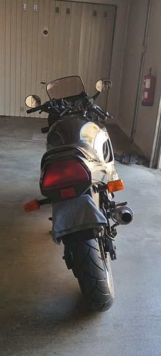 SUZUKI GSX 750 F 1990