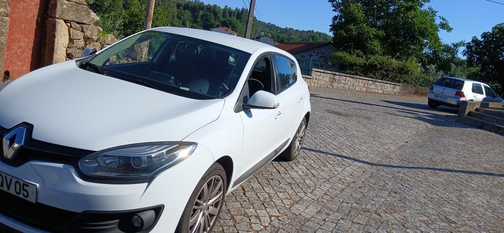 Vendo renault  megane III 1.5 DIESEL