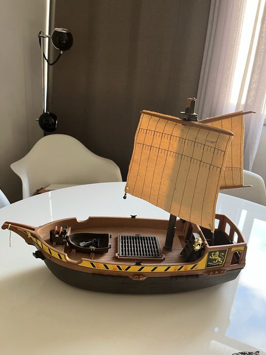 Barco pirata Playmobile