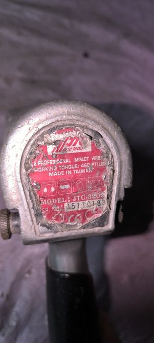 Продам пневмогайковерт  GTC 3202