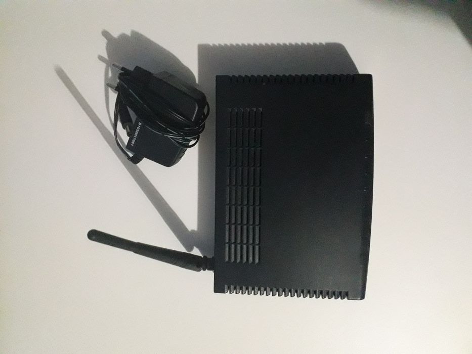 Router ZyXEL P-660W-Tx Series