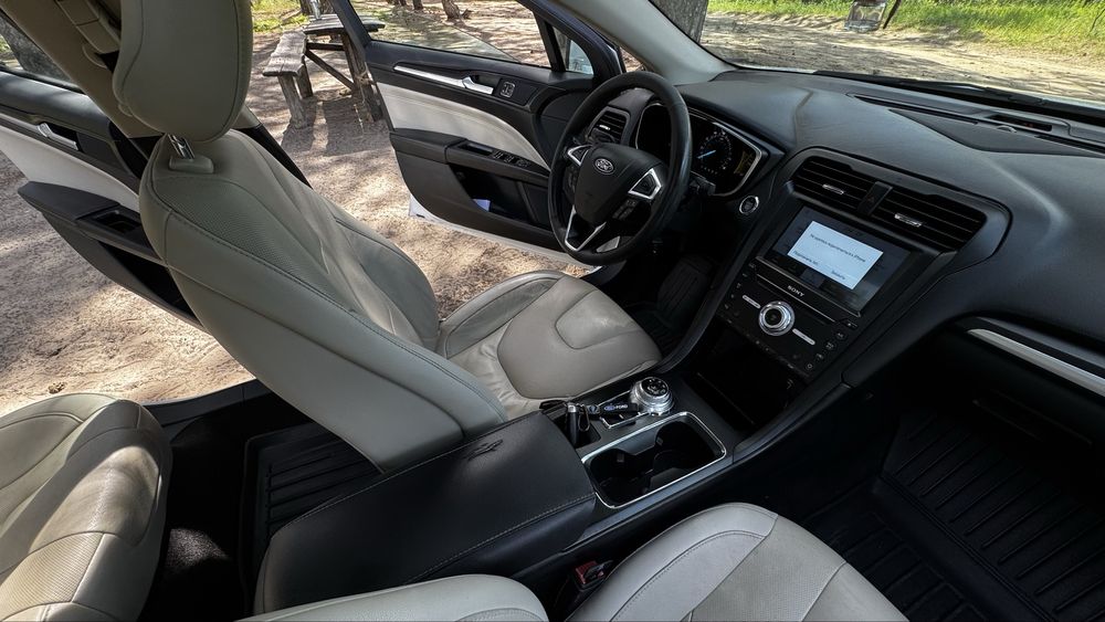 Ford Fusion Titanium 2018