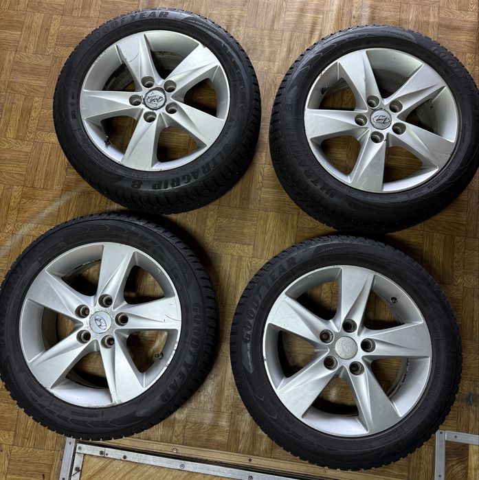 Оригінальні диски (r16) із зимньою резиною Goog year Ultragrip 8 (205/55, 91h)