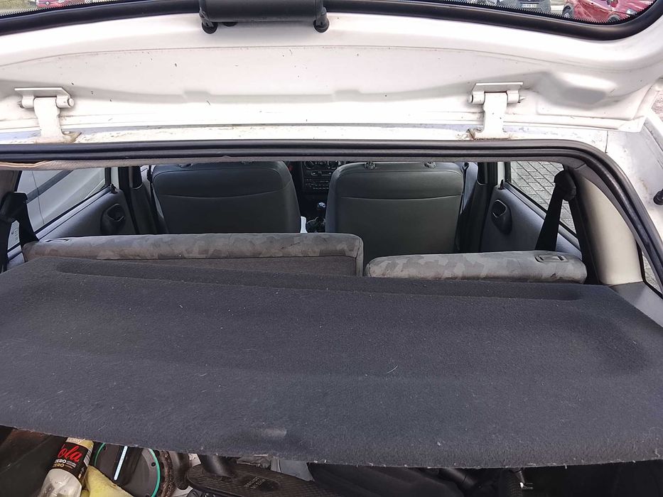 Chapeleira Opel corsa 1999