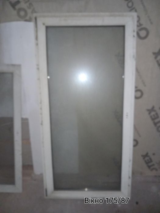 Двері балконні та вікна металопластикові  ціна  2500 грн. Розпродажа!