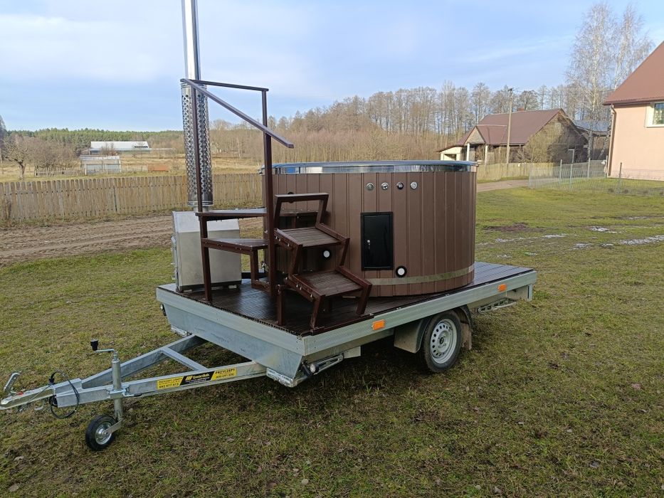 Wynajem Mobilna Balia Bania Jacuzzi na przyczepie