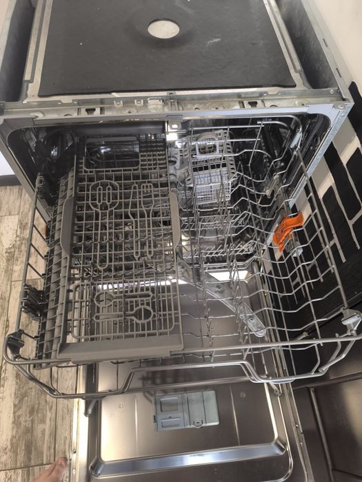 Hotpoint Ariston LTB 6b019c Посудомийка