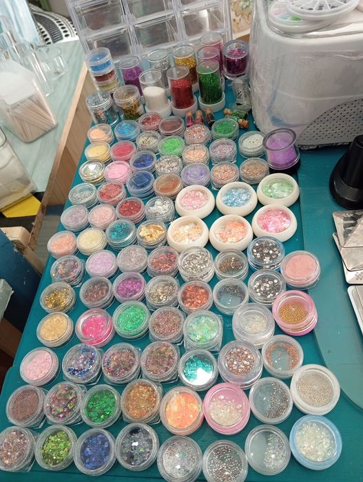 Decoração de unhas e placa led